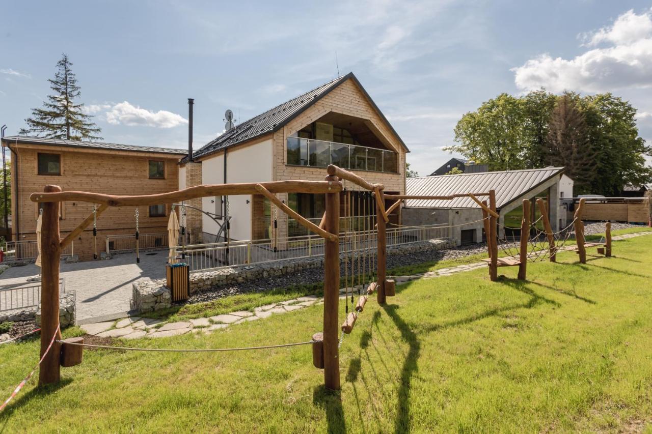 Arietes Marmont Apartmany Štrbské Pleso المظهر الخارجي الصورة